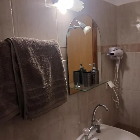 Anastasios Room's 3*