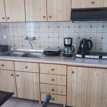 Anastasios Room's Апарт-отель