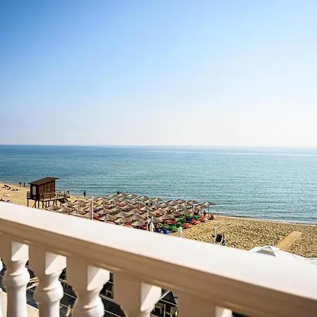 Anastasios Room's 3*