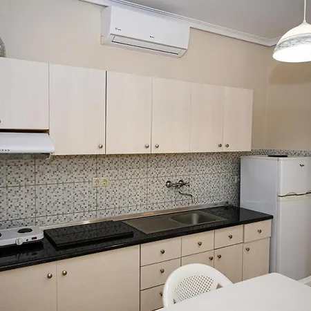 Ξενοδοχείο με διαμερίσματα Anastasios Room's