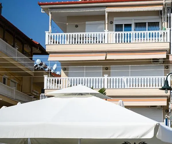 Anastasios Room's 3* Olympiakí Aktí